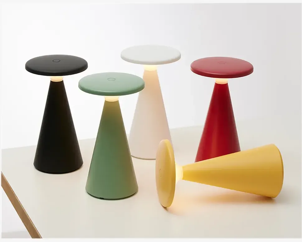 Bordlampe Nyhavn sort H.21,5 cm