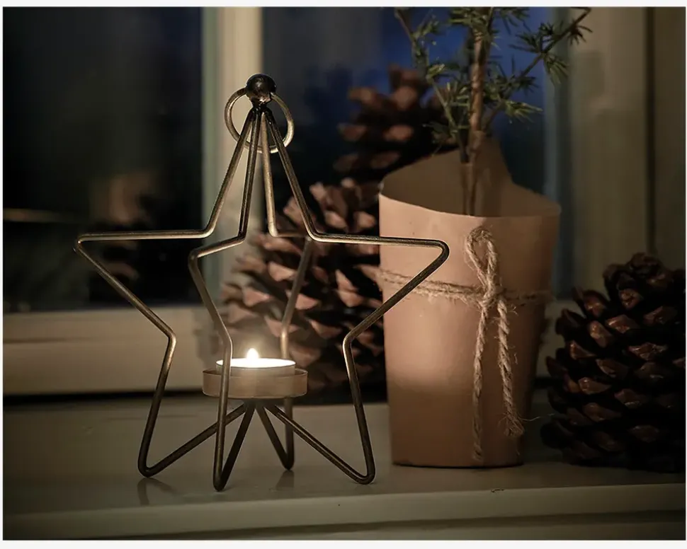 Fyrfadsstage Stjerne H.19cm