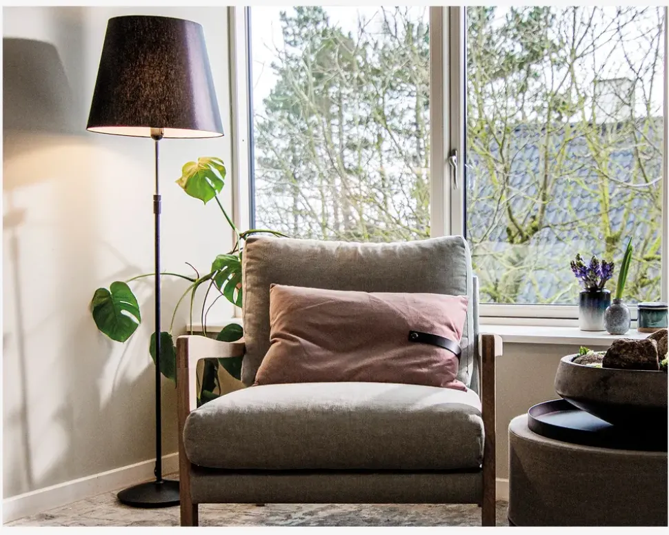 Gulvlampe Main Sort H.122,5 cm