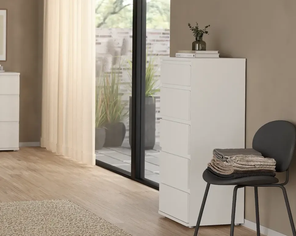 Kommode Nova med 5 skuffer