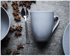 Krus Groovy Grå Stentøj 30 cl