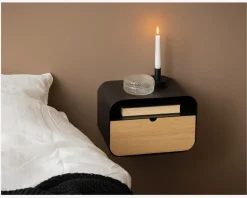 Sengebord med 1 skuffe væghængt