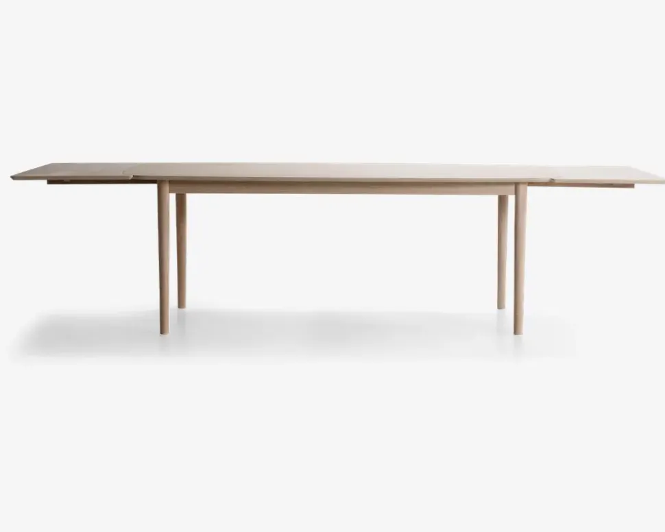 Spisebord Aston i fineret hvidolieret eg