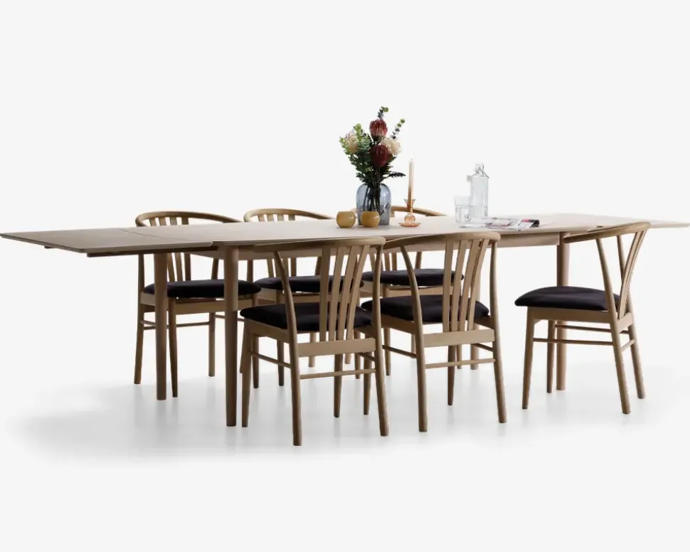 Spisebord Aston i fineret hvidolieret eg