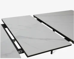 Spisebord med udtræk i sintret sten