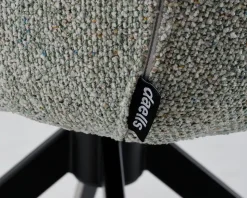 Spisestuestol med armlæn i grøn