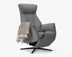 Stol med indbygget fodskammel og løftefunktion