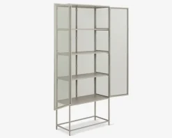 Vitrine Seaford H. 185,6 cm. grå